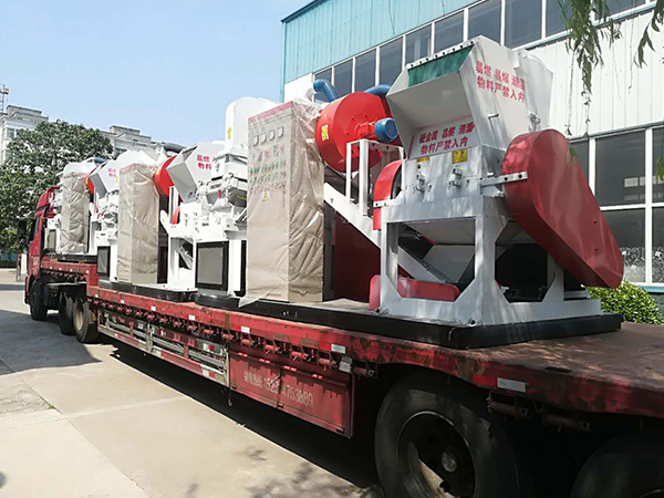 铜粉破坏机选型：气流磨、冲击磨、振荡磨比照